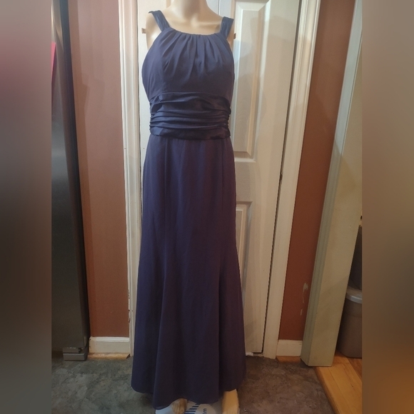 David's bridal women's size 10 tie back dark purple formal prom wedding dress - Picture 1 of 9